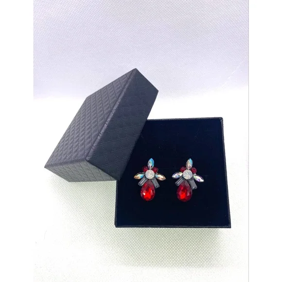 Imitation Red Ruby Rhinestone Cubic Zirconia CZ Post Earrings Set - Picture 7 of 7